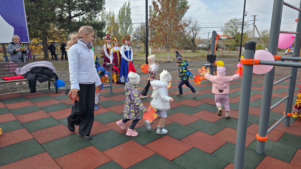 В селе Осыково состоялось торжественное открытие детской игровой площадки В селе Осыково состоялось торжественное открытие детской игровой площадки
