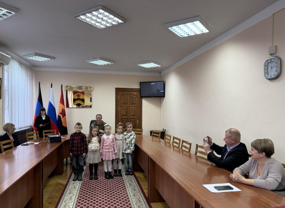 Александр Шатов: В округе чествовали работников транспорта Александр Шатов: В округе чествовали работников транспорта