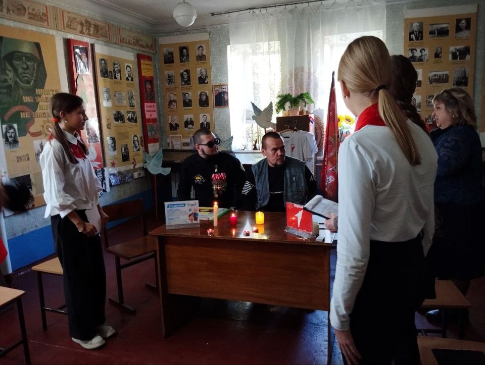 Ветераны-защитники Родины приняли участие в круглом столе Ветераны-защитники Родины приняли участие в круглом столе