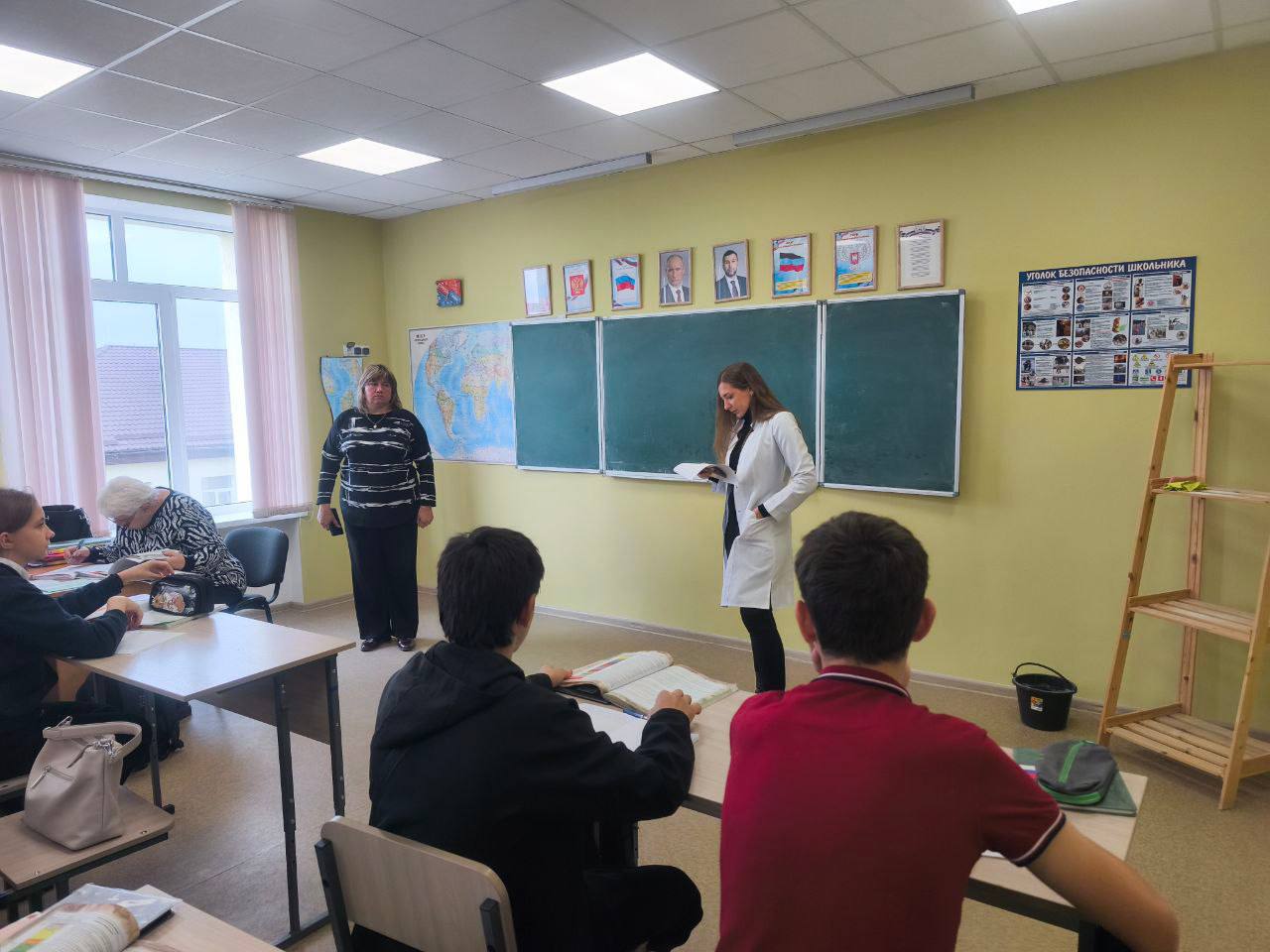 В Мангушской школе №2 прошла лекция о здоровом питании В Мангушской школе №2 прошла лекция о здоровом питании