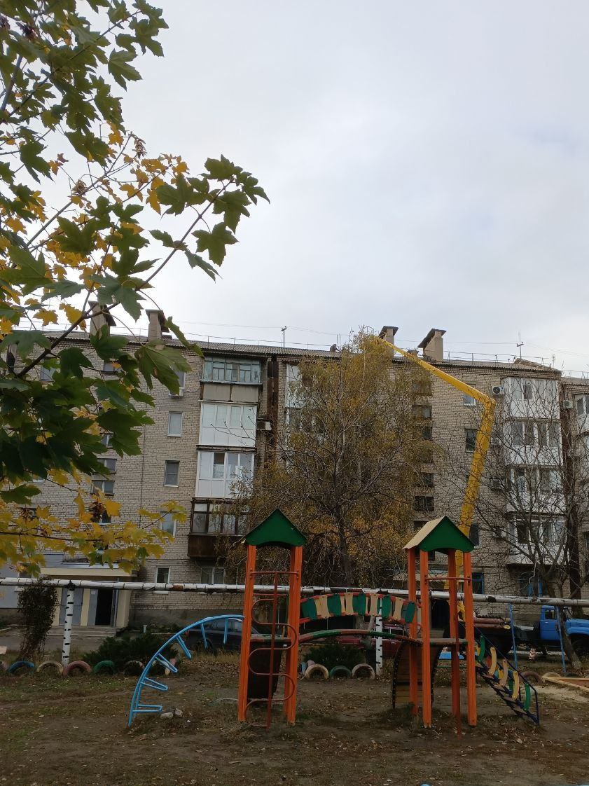 Елена Рязанцева:   Сегодня, 24.10.2025 года, силами сотрудников жилищно-коммунальных предприятий Пролетарского внутригородского района г. Донецка были выполнены следующие работы: Елена Рязанцева:   Сегодня, 24.10.2025 года, силами сотрудников жилищно-коммунальных предприятий Пролетарского внутригородского района г. Донецка были выполнены следующие работы: