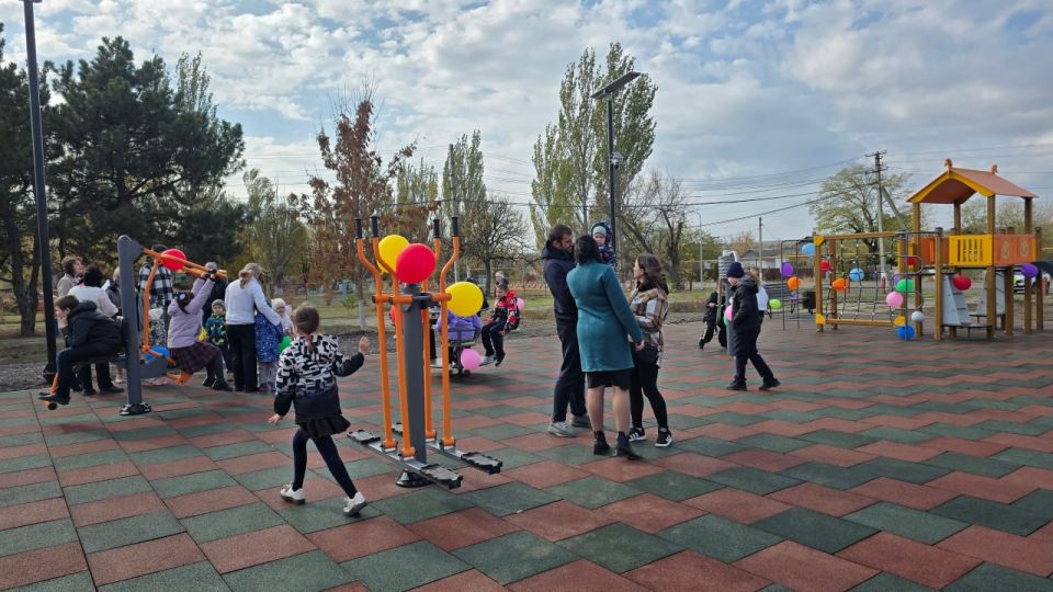 В селе Осыково состоялось торжественное открытие детской игровой площадки В селе Осыково состоялось торжественное открытие детской игровой площадки