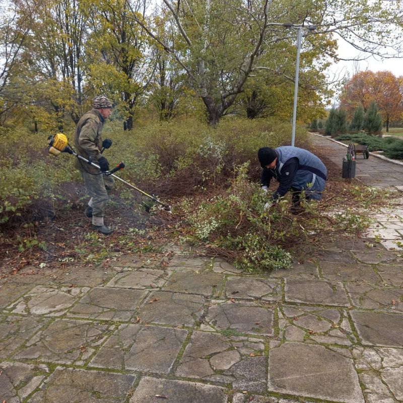 Итоги работы МУП "Восток-Комсервис" за период с 17.10.2025 по 23.10.2025. На территории Володарского муниципального округа были произведены следующие работы: Итоги работы МУП "Восток-Комсервис" за период с 17.10.2025 по 23.10.2025. На территории Володарского муниципального округа были произведены следующие работы: