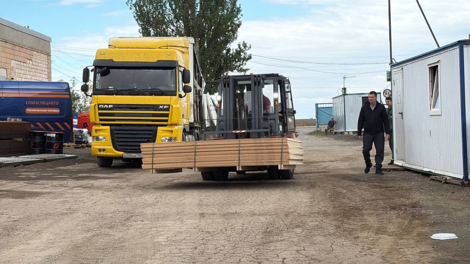 Наталья Великодная: В Тельмановский муниципальный округ доставили гуманитарный груз для жителей освобожденных населенных пунктов Кураховского муниципального округа Наталья Великодная: В Тельмановский муниципальный округ доставили гуманитарный груз для жителей освобожденных населенных пунктов Кураховского муниципального округа