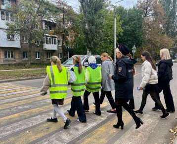 Полицейские провели совместную акцию с ребятами из ЮИД