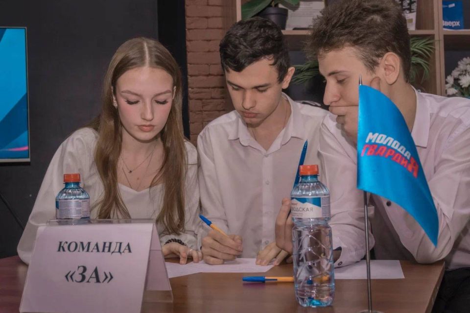 Владислав Подкова: В Донецке прошёл полуфинал «Лиги Ораторов» Владислав Подкова: В Донецке прошёл полуфинал «Лиги Ораторов»