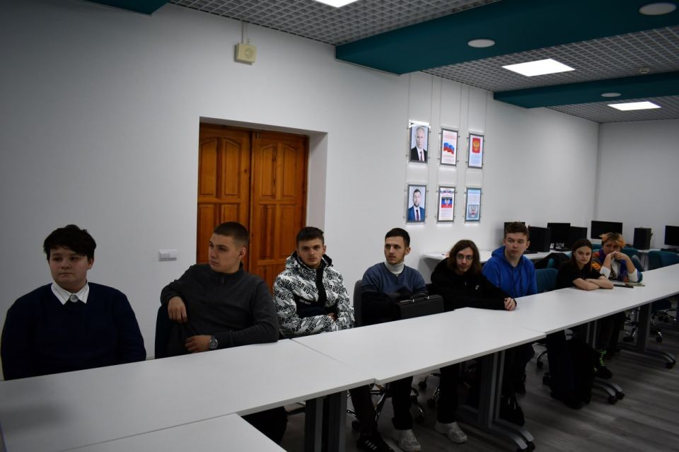 Студенты-археологи ДонГУ подвели итоги летнего полевого сезона Студенты-археологи ДонГУ подвели итоги летнего полевого сезона