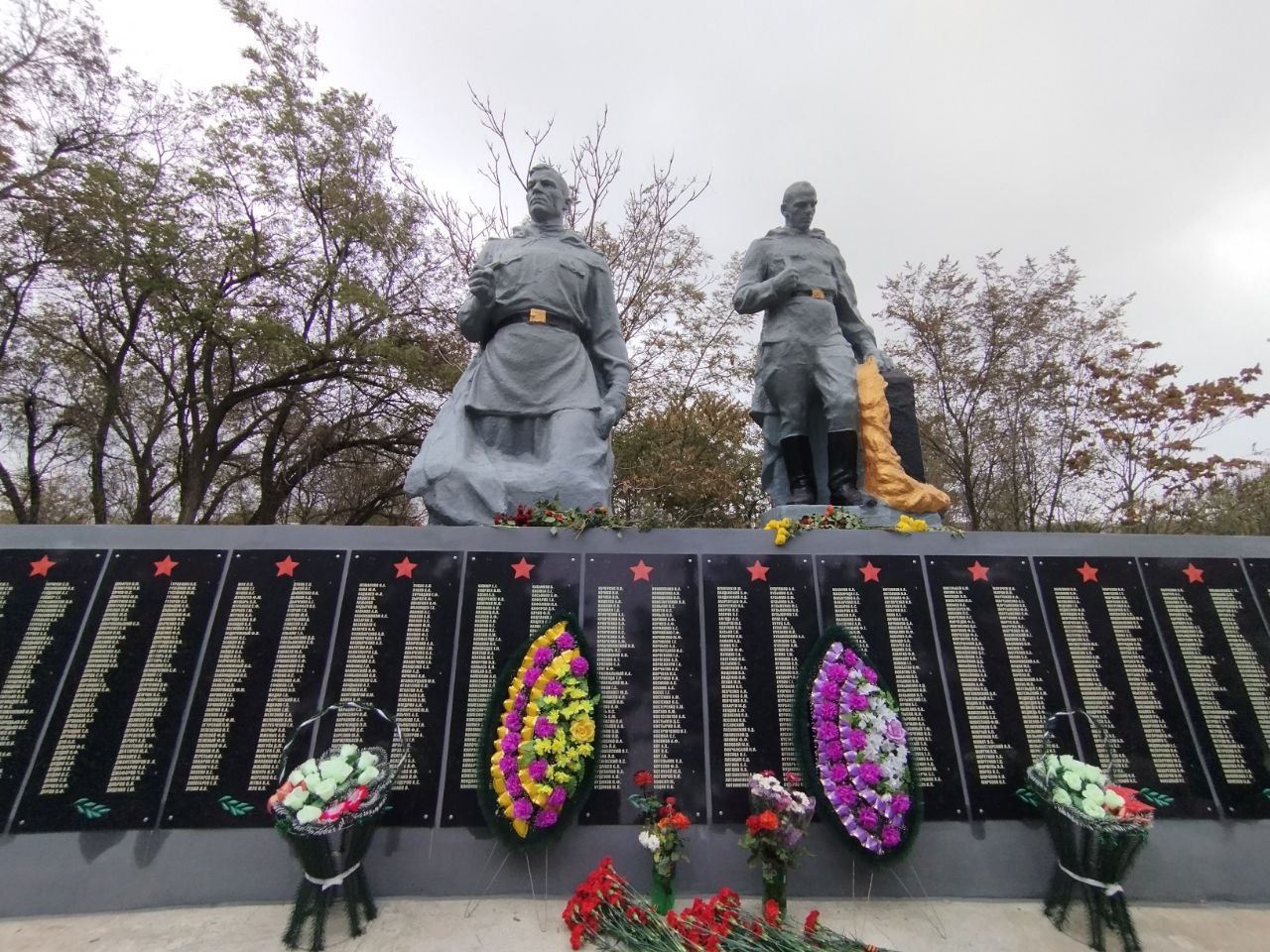 Совет женщин Мангушского муниципального округа присоединился к традиционной патриотической акции, объединившей Мангушские и Мелитопольские округа Совет женщин Мангушского муниципального округа присоединился к традиционной патриотической акции, объединившей Мангушские и Мелитопольские округа