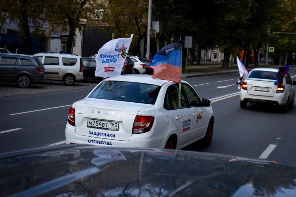 Ветераны-защитники Донбасса приняли участие в автопробеге Ветераны-защитники Донбасса приняли участие в автопробеге