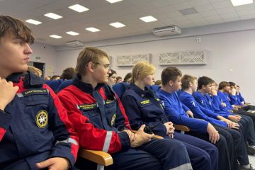 В мариупольских школах №14 и №59 созданы Школьные спасательные отряды