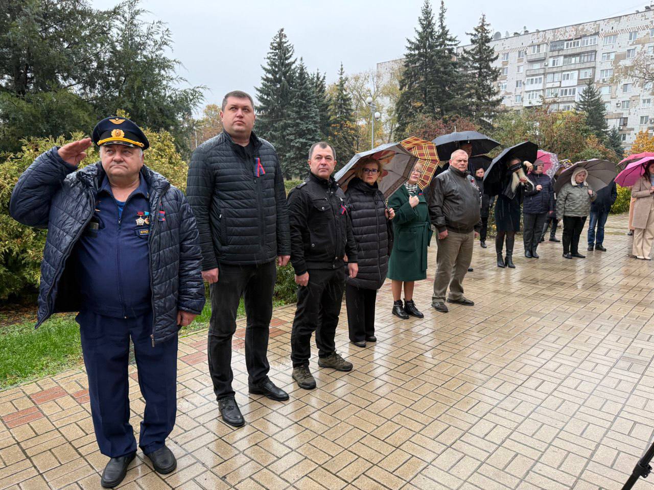 Александр Шатов: В Шахтерске состоялось торжественное мероприятие по случаю Дня флага Александр Шатов: В Шахтерске состоялось торжественное мероприятие по случаю Дня флага