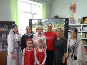В Бердянской школе прошел поэтический урок «О малой родине стихами» в рамках партпроекта «Культура малой Родины»