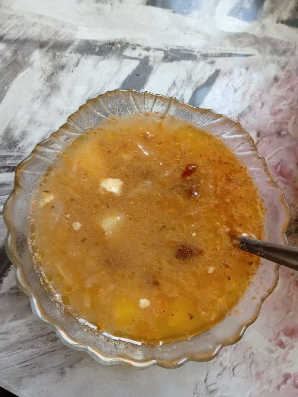 На достигнутом не остановится: горловчанка хочет вырастить гигантские кабачок и лук На достигнутом не остановится: горловчанка хочет вырастить гигантские кабачок и лук