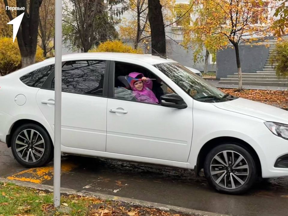 День Флага Донецкой Народной Республики ! День Флага Донецкой Народной Республики !