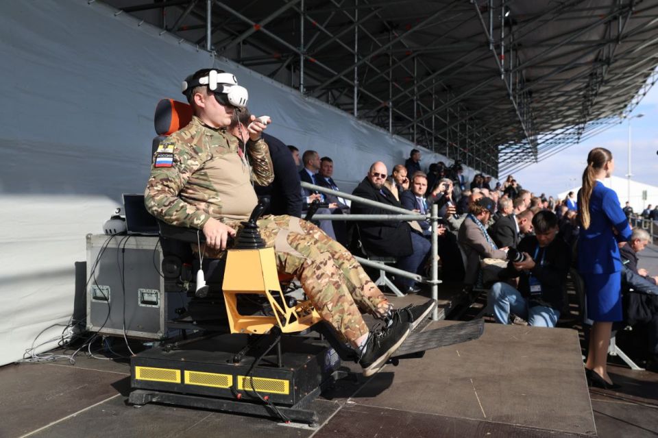 В Минтрансе ДНР подвели итоги участия делегации Республики в работе XII Международной специализированной выставки "Дорога 2025" В Минтрансе ДНР подвели итоги участия делегации Республики в работе XII Международной специализированной выставки "Дорога 2025"