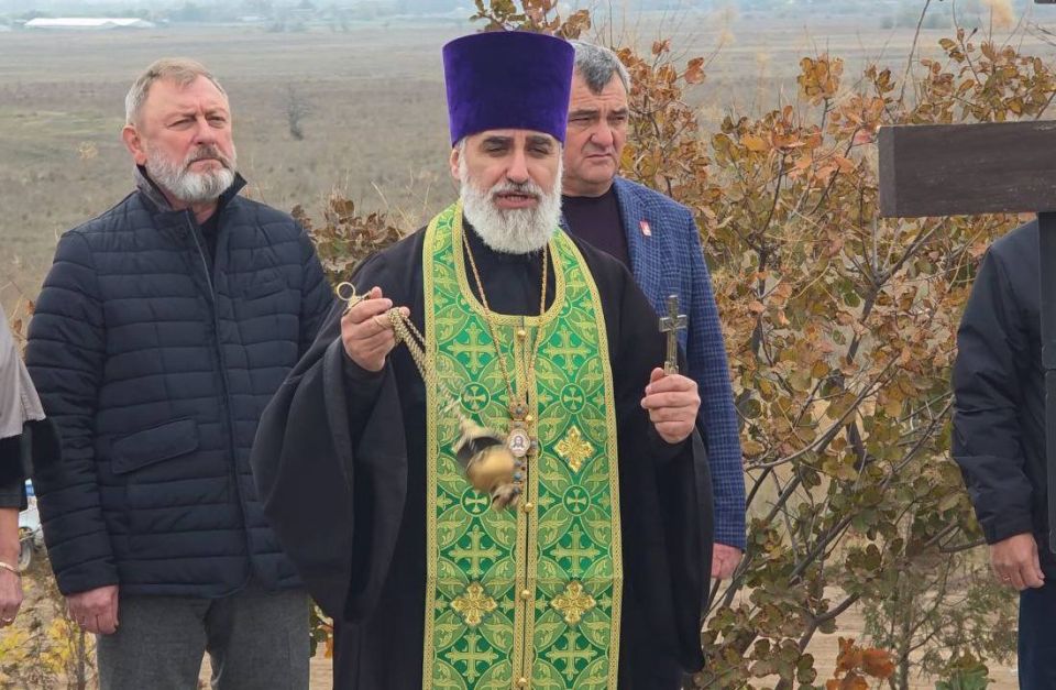 Борис Трима: Чтобы помнили: традиционная патриотическая акция объединила Мангушский и Мелитопольский округа Борис Трима: Чтобы помнили: традиционная патриотическая акция объединила Мангушский и Мелитопольский округа