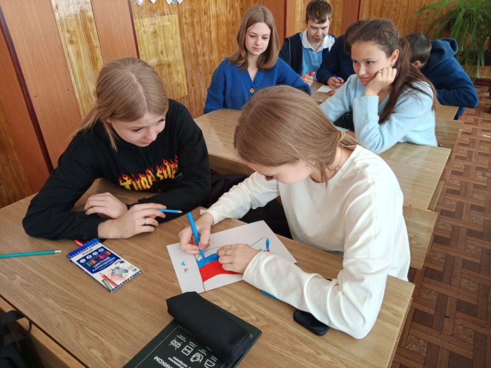 25 октября — День флага Донецкой Народной Республики! 25 октября — День флага Донецкой Народной Республики!