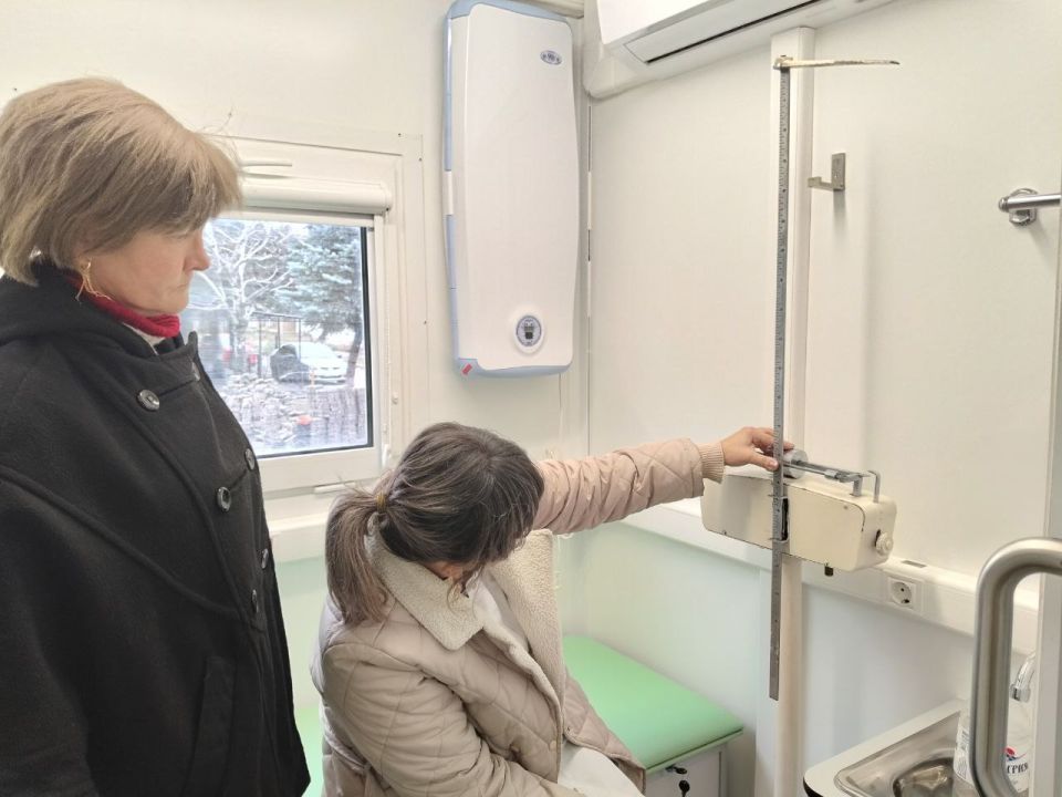 «Автопоезд Здоровье»: работа продолжается в ЦГБ г. Снежное «Автопоезд Здоровье»: работа продолжается в ЦГБ г. Снежное