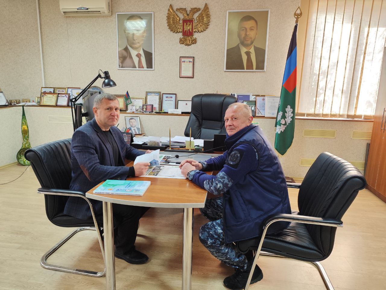 Провел рабочую встречу с начальником ФКУ ИК-1 ГУФСИН России по Донецкой Народной Республике Николаем Поберием