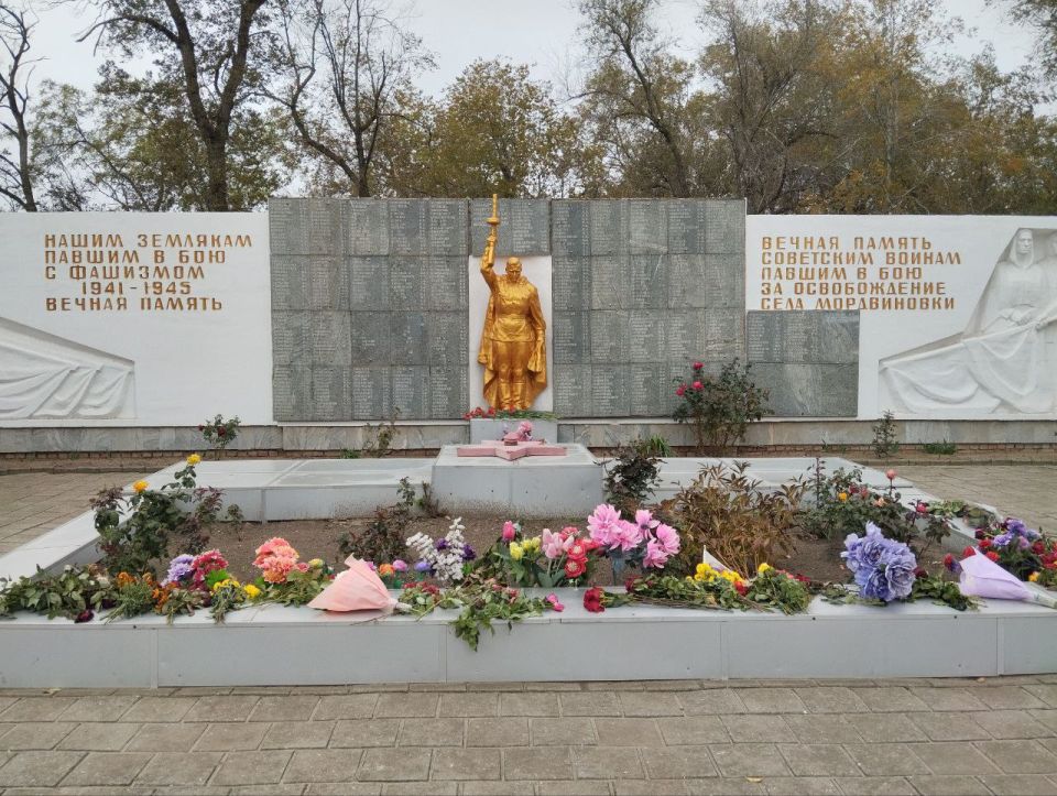 Совет женщин Мангушского муниципального округа присоединился к традиционной патриотической акции, объединившей Мангушские и Мелитопольские округа Совет женщин Мангушского муниципального округа присоединился к традиционной патриотической акции, объединившей Мангушские и Мелитопольские округа