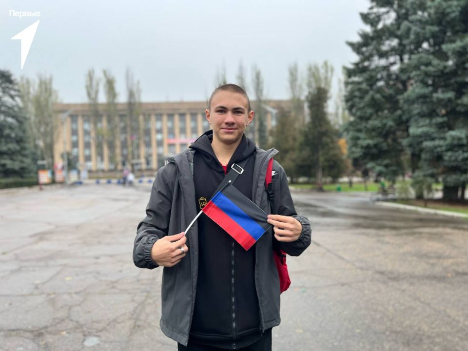 День Флага Донецкой Народной Республики ! День Флага Донецкой Народной Республики !