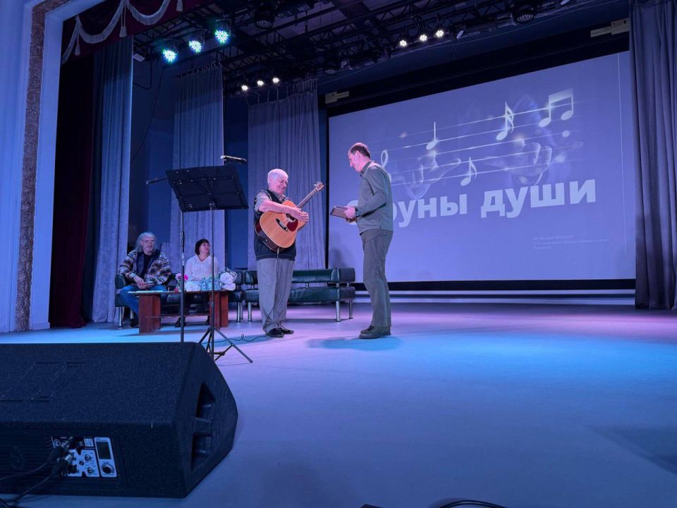 Александр Шатов: В Шахтерске прошел концерт авторской песни Александр Шатов: В Шахтерске прошел концерт авторской песни