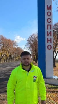 Председатель #Комитет_по_транспорту_и_связи Тимур Дьяченко в День работника автомобильного и городского пассажирского транспорта рассказал о ремонтных работах на дорогах в Моспино