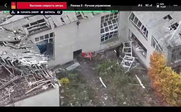 Родинское Демонстрация флага подразделения в административном здании в н.п. Родинское (ВИДЕО)