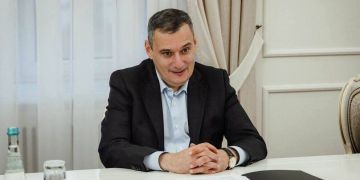 Борис Трима: Уважаемый Александр Евсеевич!