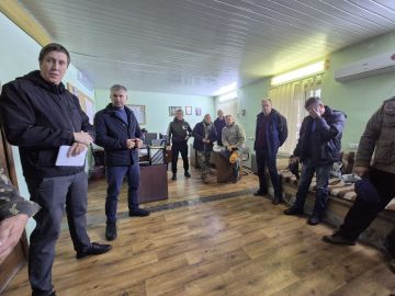 Председатель #Комитет_по_вопросам_агропромышленного_комплекса_земельных_отношений Юрий Леонов провел встречу с коллективом водопроводно-канализационной службы Буденновского района, филиала «Донецкое производственное...