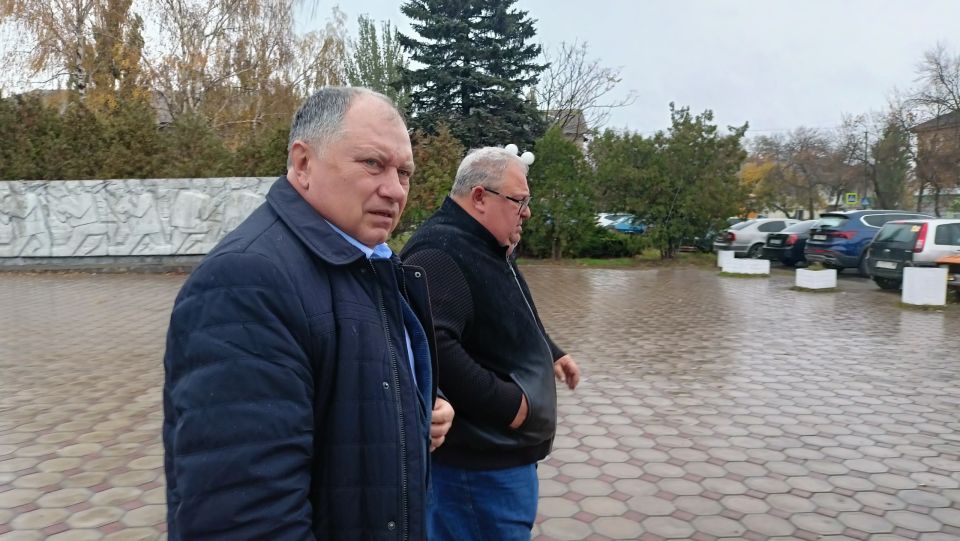 Игорь Мартынов: Повторный объезд торговых объектов на площади Бурмистрова Игорь Мартынов: Повторный объезд торговых объектов на площади Бурмистрова