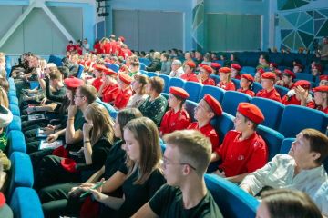 Дети Донбасса перенимают опыт юнармейцев Ямала