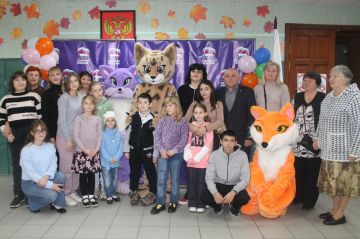 Сердца, полные любви: в Мангушском округе чествовали опекунов