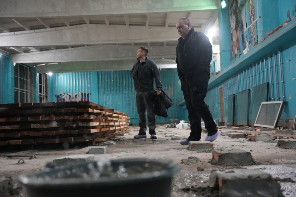 Кирилл Макаров: Сегодня утром доложили, что все объекты культуры и спорта подключены к теплу Кирилл Макаров: Сегодня утром доложили, что все объекты культуры и спорта подключены к теплу