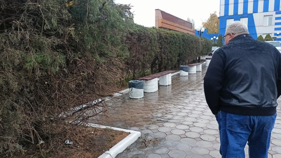 Игорь Мартынов: Повторный объезд торговых объектов на площади Бурмистрова Игорь Мартынов: Повторный объезд торговых объектов на площади Бурмистрова