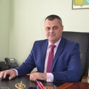 Сегодня день рождения отмечает директор ПУВКХ, заместитель председателя Тельмановского муниципального совета Сергей Николаевич Мелащук