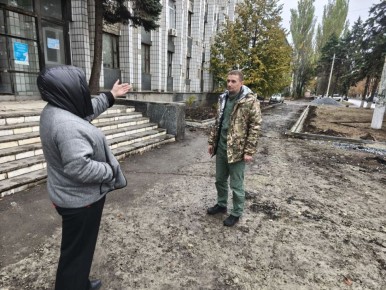 Депутат Иловайского городского совета Шафунов Юрий Юрьевич встретился с жителями округа, чтобы обсудить актуальные проблемы и насущные вопросы