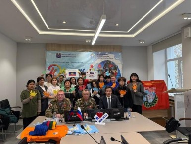 Николай Михайлов: Школьники Старобешевского округа и Бурятии провели онлайн-встречу