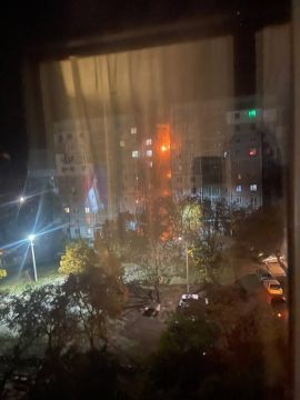 Прилет дрона в жилой дом в Донецке