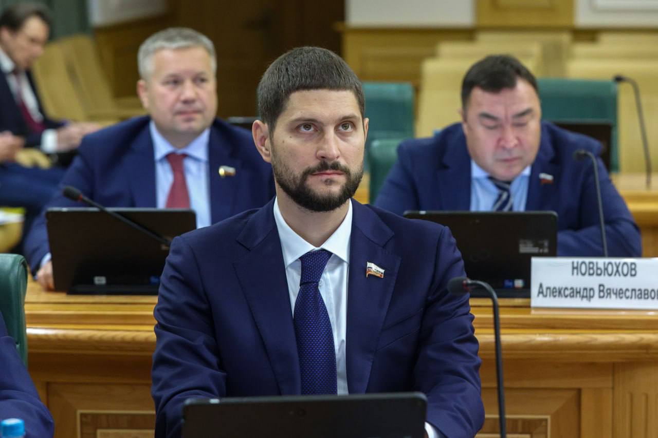 Александр Волошин: #работа_в_СФ. В Совете Федерации состоялось расширенное заседание Комитета по федеративному устройству, региональной политике, местному самоуправлению и делам Севера под председательством Андрея... Александр Волошин: #работа_в_СФ. В Совете Федерации состоялось расширенное заседание Комитета по федеративному устройству, региональной политике, местному самоуправлению и делам Севера под председательством Андрея...