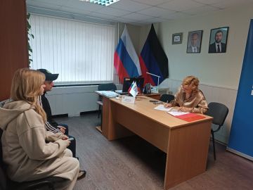 В общественной приёмной прошёл приём депутата городского совета