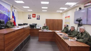 Путину докладывают об окружении Покровска, Зеленский рассказывает про «перемогу»
