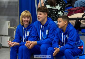 Гости из Николаевки «болеют» за ямальских спортсменов
