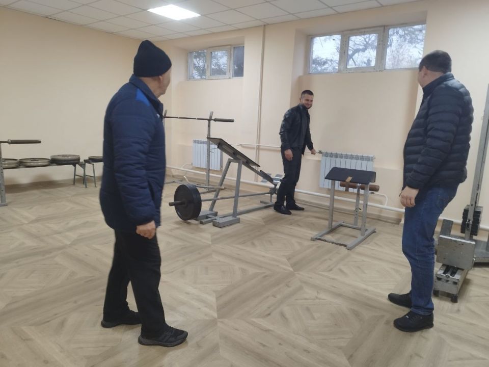 По поручению Главы ДНР Д.В. Пушилина "О контроле качества теплоснабжения" председатель Тельмановского муниципального совета Дмитрий Липчанский совместно с первым заместителем Главы Администрации округа Михаилом Нечаевым... По поручению Главы ДНР Д.В. Пушилина "О контроле качества теплоснабжения" председатель Тельмановского муниципального совета Дмитрий Липчанский совместно с первым заместителем Главы Администрации округа Михаилом Нечаевым...