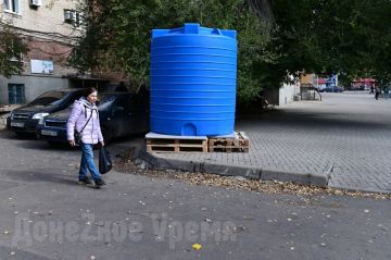 Зима не станет помехой: бочкам с водой в ДНР не дадут замерзнуть