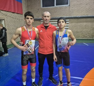 Республиканские соревнования по вольной борьбе