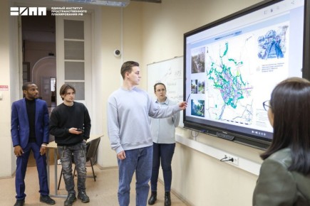 Уникальный опыт в градостроительстве: студенты МАРХИ разработали концепции развития Горловки ДНР