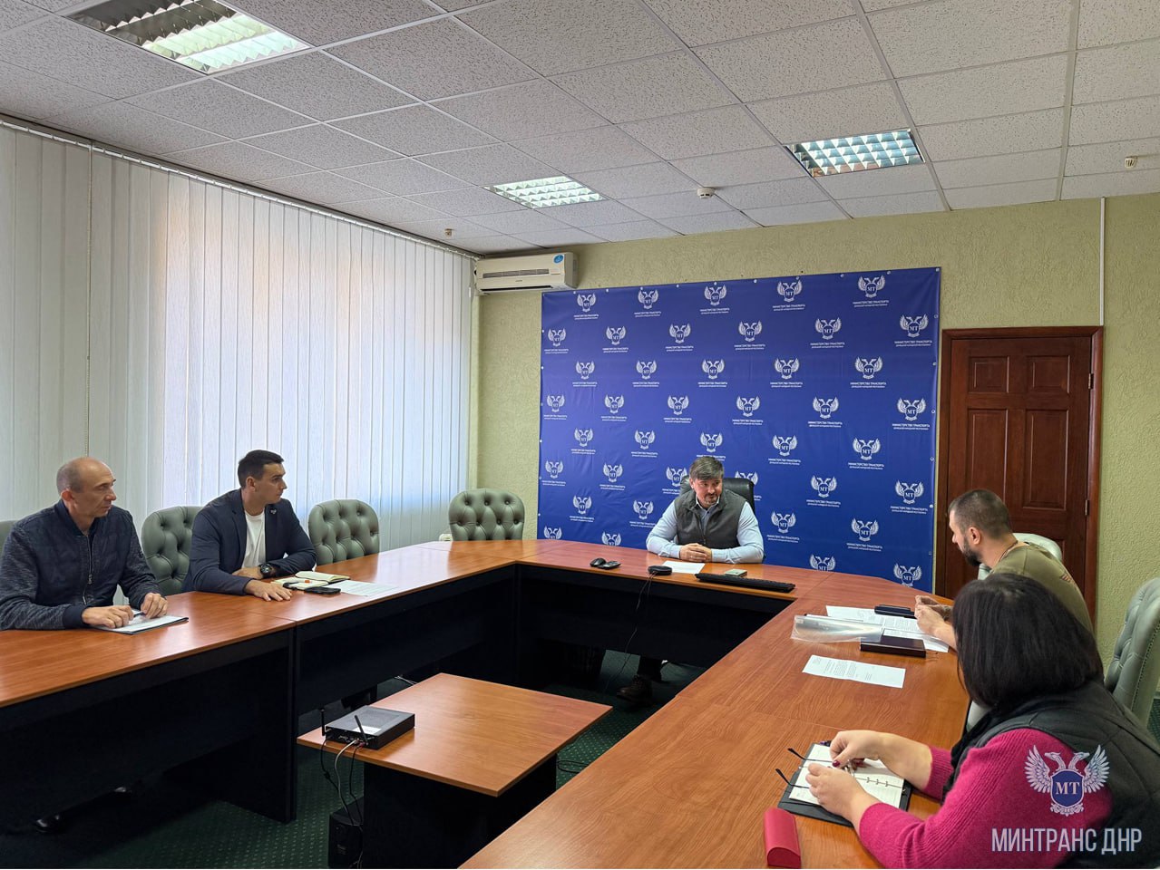 В ходе очередного заседания Общественного совета при Министерстве транспорта ДНР обсудили план работы на ближайшую и долгосрочную перспективу