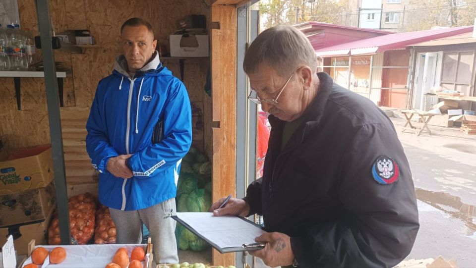 Сегодня, 28 октября 2025 года, в Кировском районе города Донецка прошел плановый рейд Народного контроля Сегодня, 28 октября 2025 года, в Кировском районе города Донецка прошел плановый рейд Народного контроля