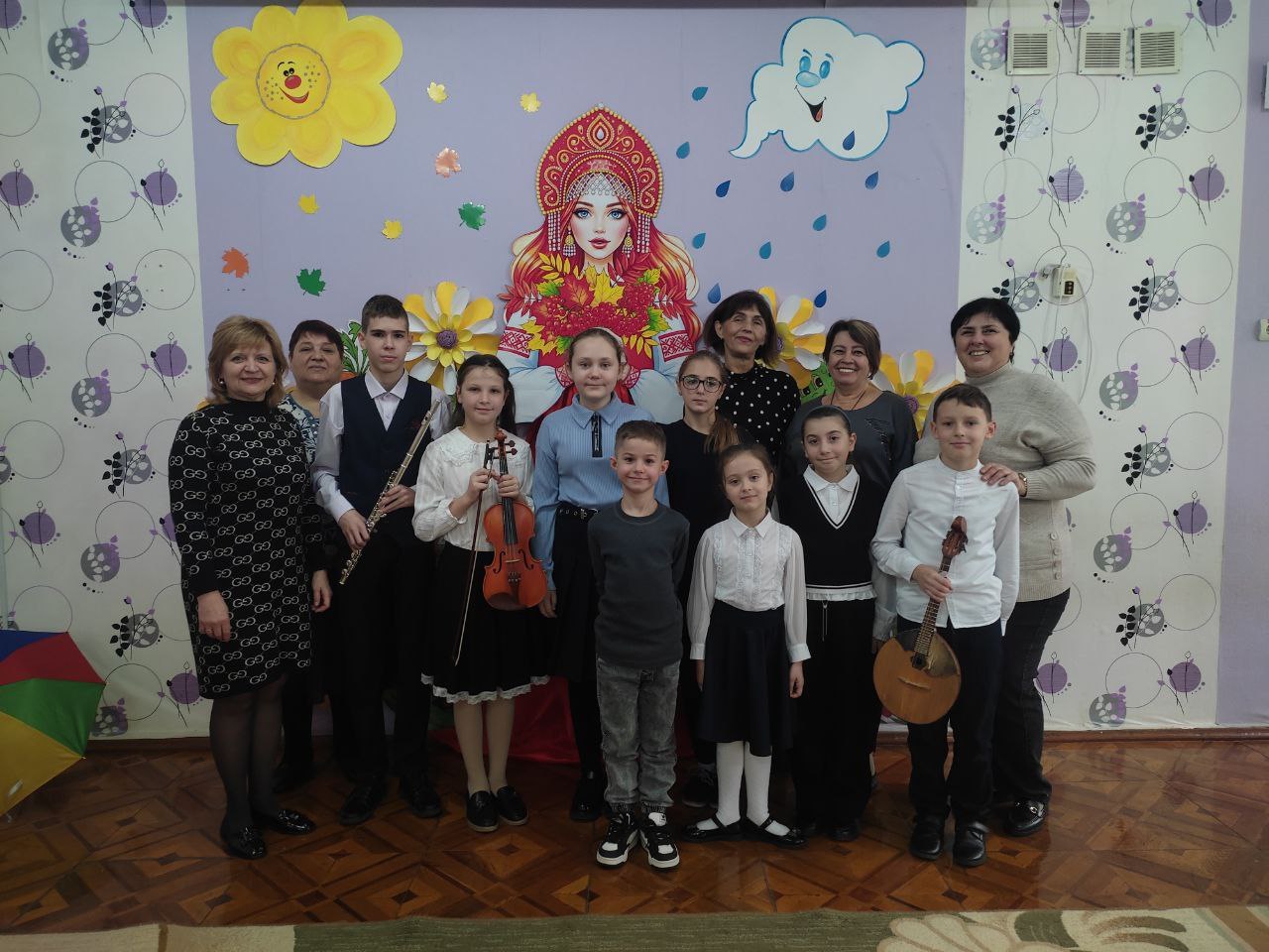 27 октября 2025г. в рамках взаимодействия обучающиеся и преподаватели музыкального отделения Харцызской детской школы искусств подготовили для воспитанников детского сада «Радуга» музыкальную встречу «Музыкальные краски... 27 октября 2025г. в рамках взаимодействия обучающиеся и преподаватели музыкального отделения Харцызской детской школы искусств подготовили для воспитанников детского сада «Радуга» музыкальную встречу «Музыкальные краски...